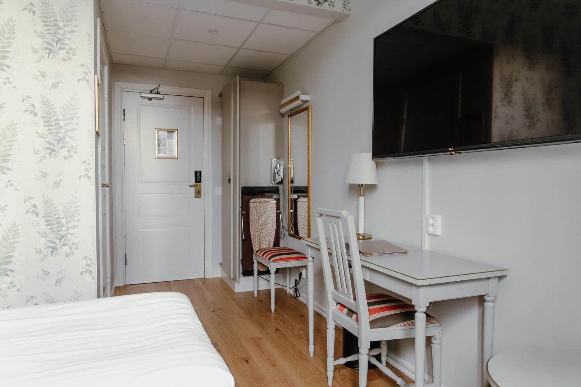 فندق Haga Slott Enköping المظهر الخارجي الصورة